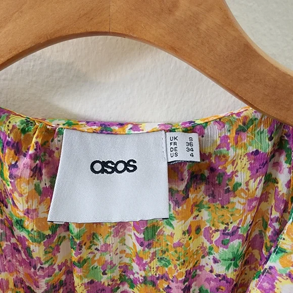 Asos size 8 top - Picture 2 of 3